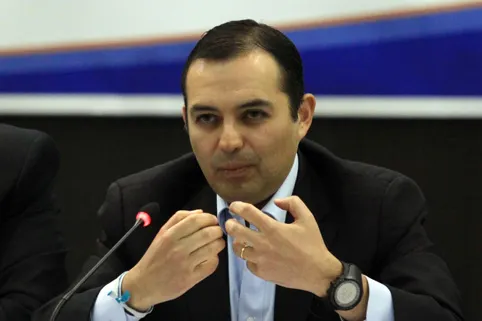 Ernesto Cordero anuncia reunión con Eduardo Rivera esta tarde