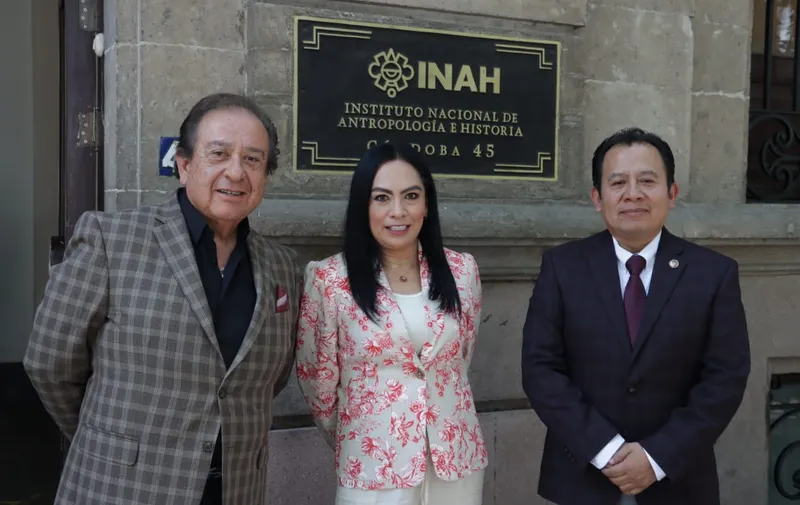 julio-leopoldo-de-lara-nelly-zoe-nunez-luis-antonio-munoz
