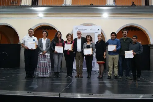 Premia Secretaría de Cultura a ganadores de concurso de ofrendas