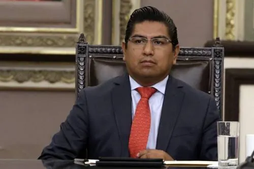 Congreso no cometió error en aprobación de candados a independientes en Puebla