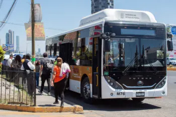 Periférico Ecológico cuenta con 50 unidades de transporte, para erradicar unidades “pirata”, asegura Silvia Tanús