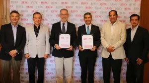 Estrecha Ibero vínculos con la CMIC Puebla
