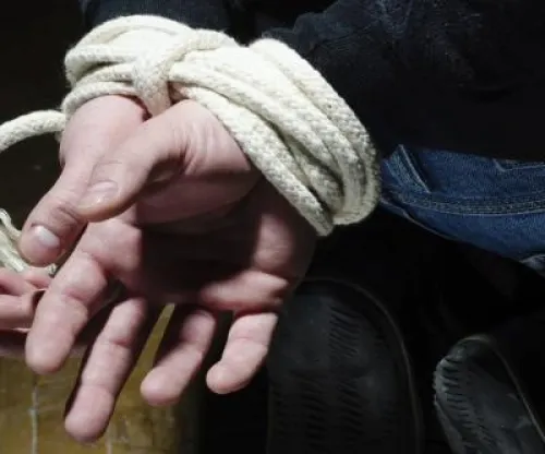 Joven se autosecuestra para pedir rescate a su padre, en Puebla
