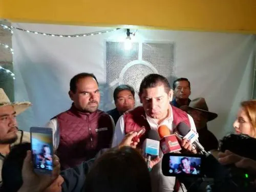 Armenta impone candidato en Zacatlán con encuesta fantasma de 48 mil pesos