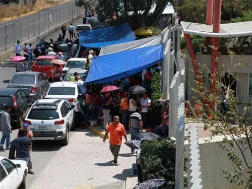 Analiza SEP sanciones a maestros de la CNTE por paro en Oaxaca