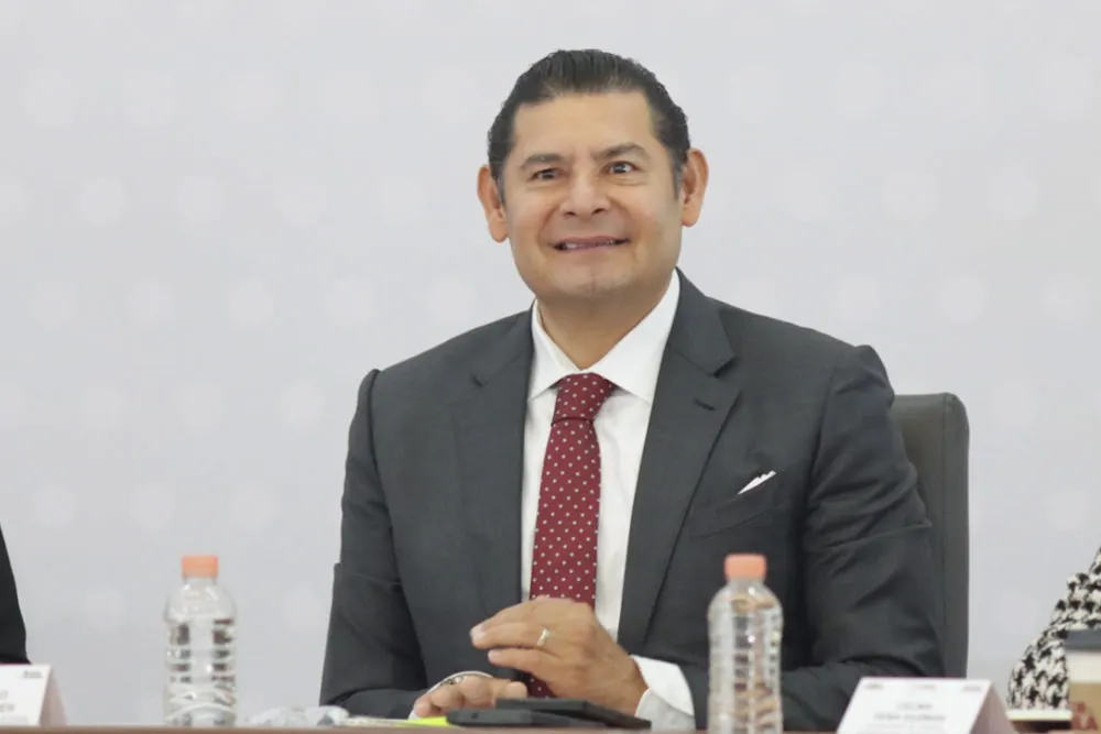 Alejandro Armenta, gobernador de Puebla
