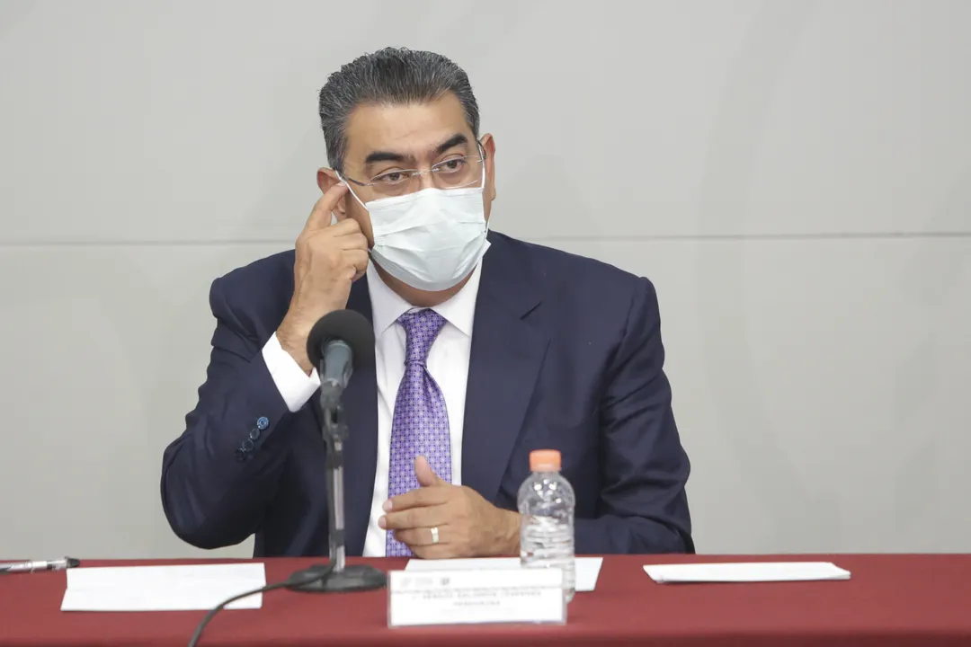 El nuevo barco de Salomón y su golpe de timón