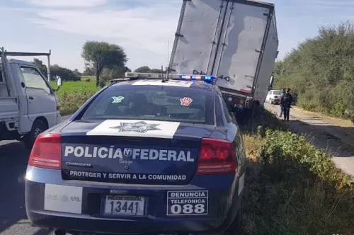 Matan a transportista durante asalto en la federal Puebla-Tehuacán