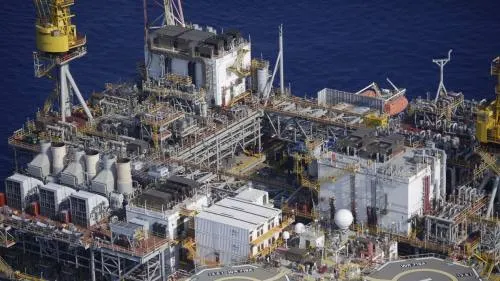 Pemex registra déficit petrolero histórico