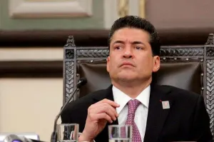 Desconoce Benito Cruz obtención de recursos para edificar obra
