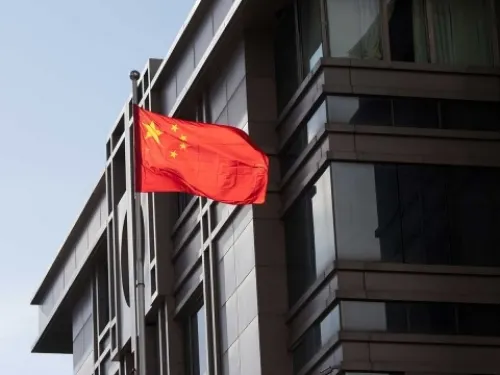 Empeora crisis EU-China por sanciones contra autoridades en Hong Kong