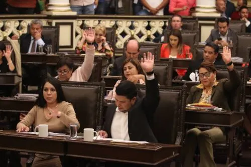 Morena pide la comparecencia ante el Congreso del director del Colegio de Bachilleres
