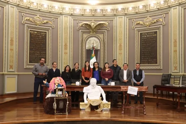 Congreso Puebla Pinatas Legislativas