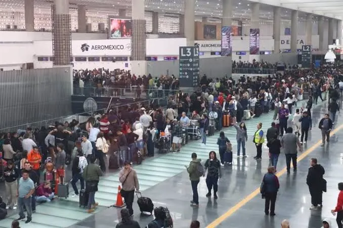 AICM reanuda operaciones tras cierre por lluvias que afectó a más de 19 mil pasajeros