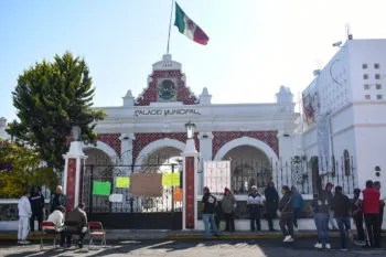 Pobladores piden repetir plebiscito en San Felipe Hueyotlipan; acusan fraude electoral