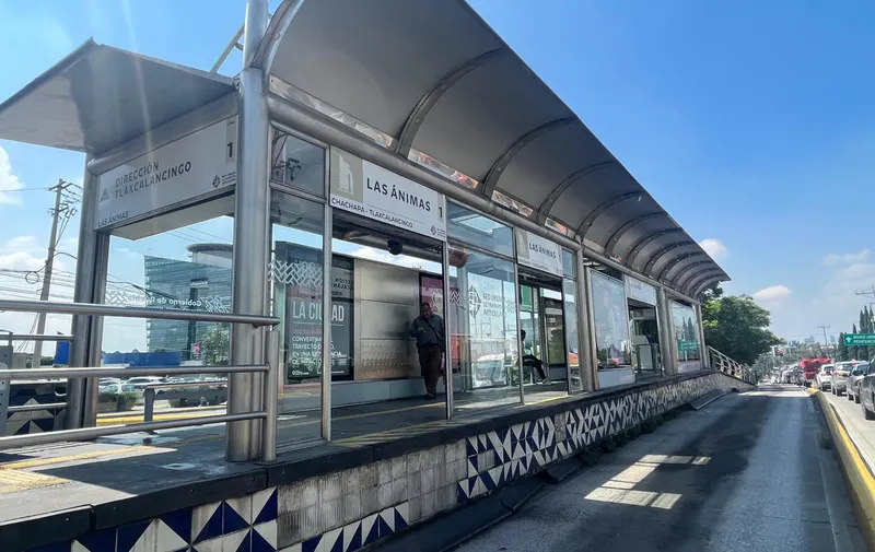 Carril confinado de RUTA en Federal a Atlixco, regresa a su uso exclusivo para Transporte Público