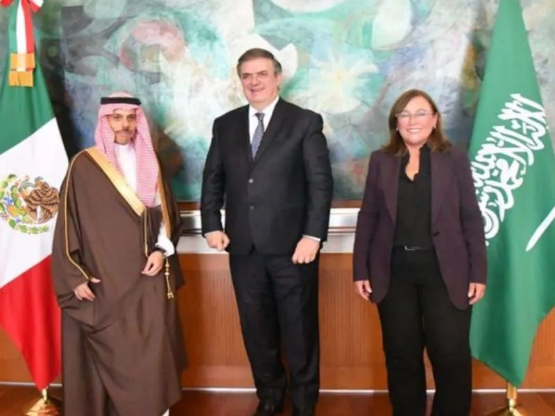 Ebrard y Nahle se reúnen con funcionarios de Arabia Saudita