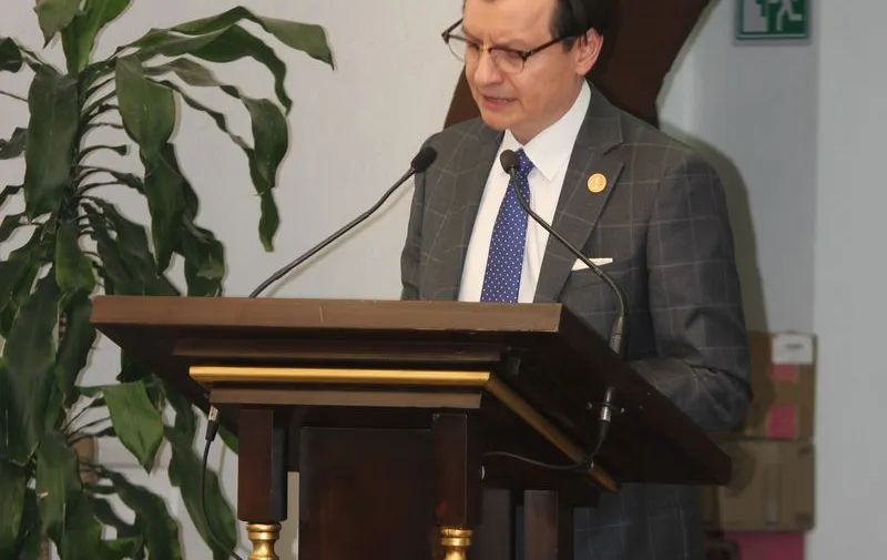 roberto-mendoza-zarate