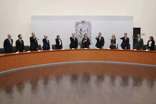 Martha Erika Alonso toma protesta a secretarios de estado. Así quedó conformado el Gabinete