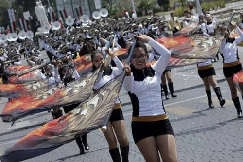Reportan saldo blanco en el desfile Cívico Militar del 5 de mayo