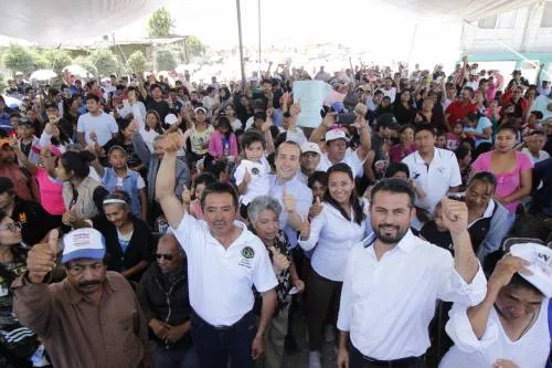 Mario Riestra ofrece gestionar más servicios públicos para colonias de Puebla Capital