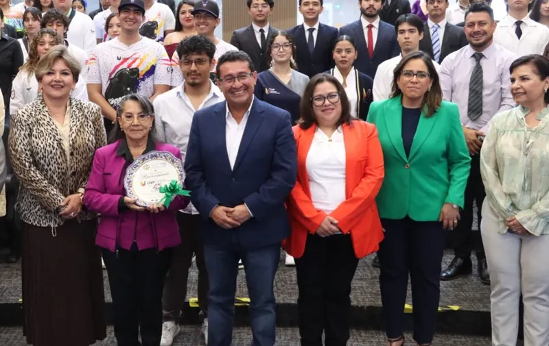 Congreso del Estado y UVP firman convenio de colaboración para fortalecer la vinculación institucional