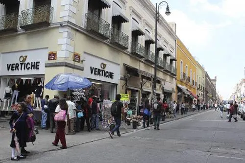 Corredor Comercial Temporal de la 12 Oriente-Poniente seguirá en funciones: Banck