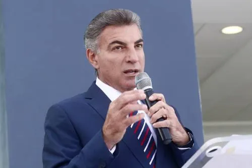 Sin ética, quien haga raja política con Ley del Agua: Gali