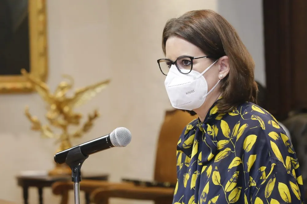 Dialoga la SEGOB con empresarios de baños públicos y balnearios