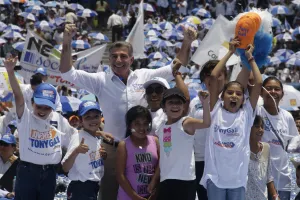 Encabeza Antonio Gali preferencia en Puebla