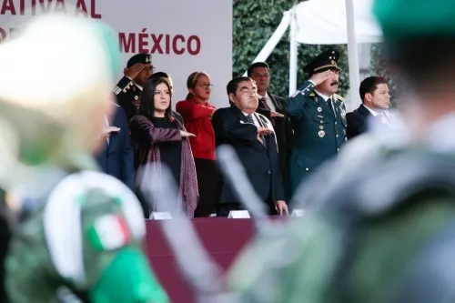 Con desfile, Puebla conmemora 209 aniversario del inicio de la Independencia de México