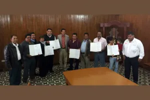 Entrega San Pedro Cholula nombramientos a 6 jueces de paz