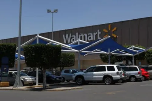 Vecinos de La Margarita insisten en rechazar a Walmart