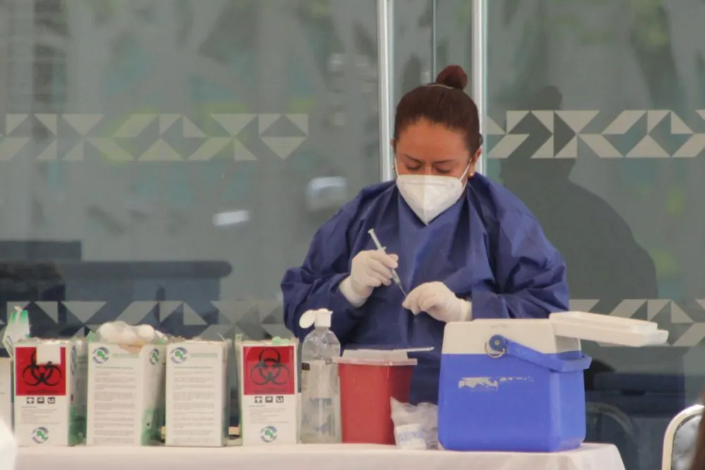 Casi 2 mil contagios y 60 muertes registra México por Covid-19
