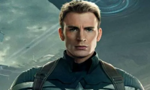 Chris Evans se rinde ante la perrita Frida