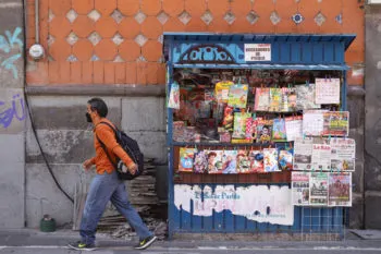 En trienio de Adán Domínguez cobraban mil 500 pesos semanales por casetas de periódicos irregulares, según Franco Rodríguez