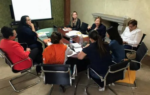 Acude Iris Ronquillo al primer encuentro de Mujeres en Movimiento