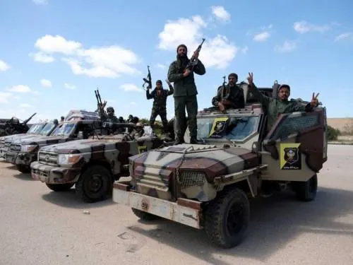 Retira EU tropas de Libia tras escalada de violencia