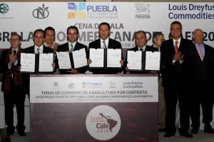 Cumbre del Café consolida a Puebla como punto de inversión y negocios