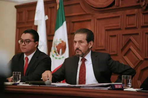 Analizarán pronunciamiento en torno a la persecución política contra el rector de la BUAP