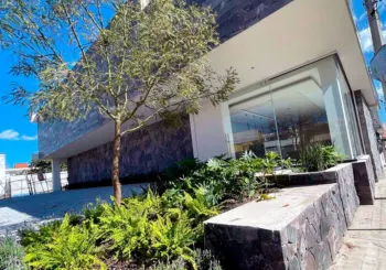 Niega Augusta Díaz de Rivera sobrecosto en el nuevo edificio del PAN Puebla