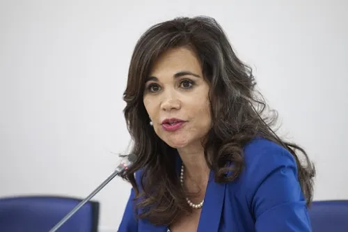 Surge el proyecto de impulsar a Blanca Alcalá como candidata a la presidencia municipal