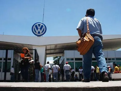 Escenario favorable para un acuerdo entre Volkswagen y su sindicato, asegura CCE