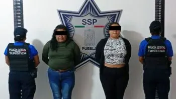 Detiene Policía Turística a dos mujeres por robar un celular en Línea 2 del RUTA