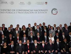 Asisten Carrancá y Rosas a Encuentro de Seguridad Pública y Procuración de Justicia