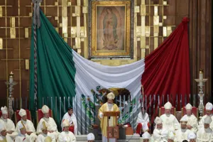 Cuestiona Iglesia descomunal presupuesto a partidos políticos