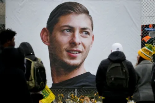 Policía británica detiene a un hombre por asesinato de Emiliano Sala