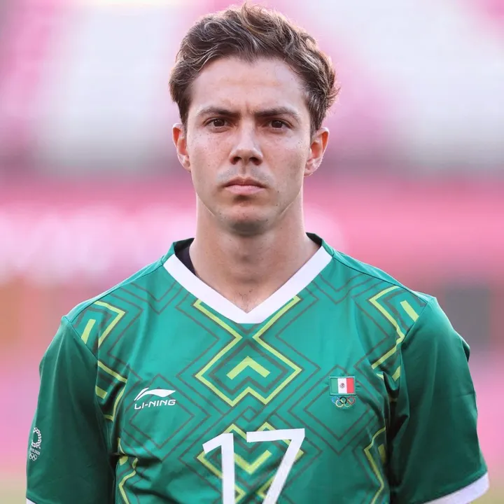 FIFA pone a Sebastián Córdova entre los 5 mejores jugadores de Tokio 2020