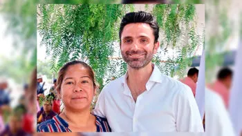 Entrega Rodrigo Abdala más de 140 tarjetas para el programa “La Escuela es Nuestra” en la región de Amozoc