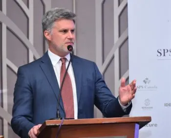 Canadá nombra a Cameron MacKay como su próximo embajador en México
